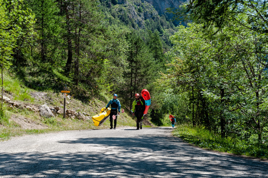 Initiation Packraft durant le Durance Festival ©Raoul Getraud Initiation Packraft durant le Durance Festival ©Raoul Getraud
